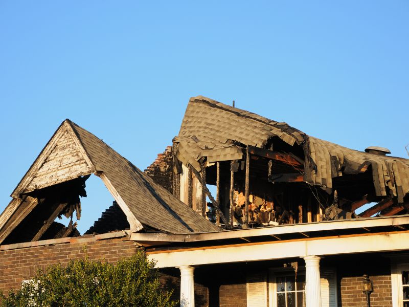 Fast Fire Damage Restoration & Smoke Cleanup Services