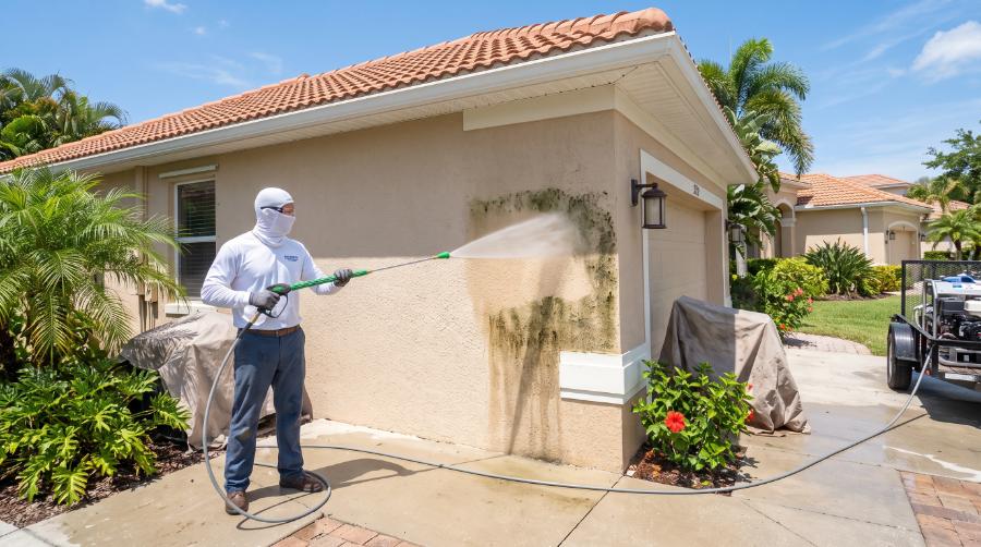 pressure washing stucco exterior wall Orlando Florida